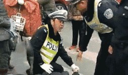 打人人员爆料视频真实,真相背后引人深思